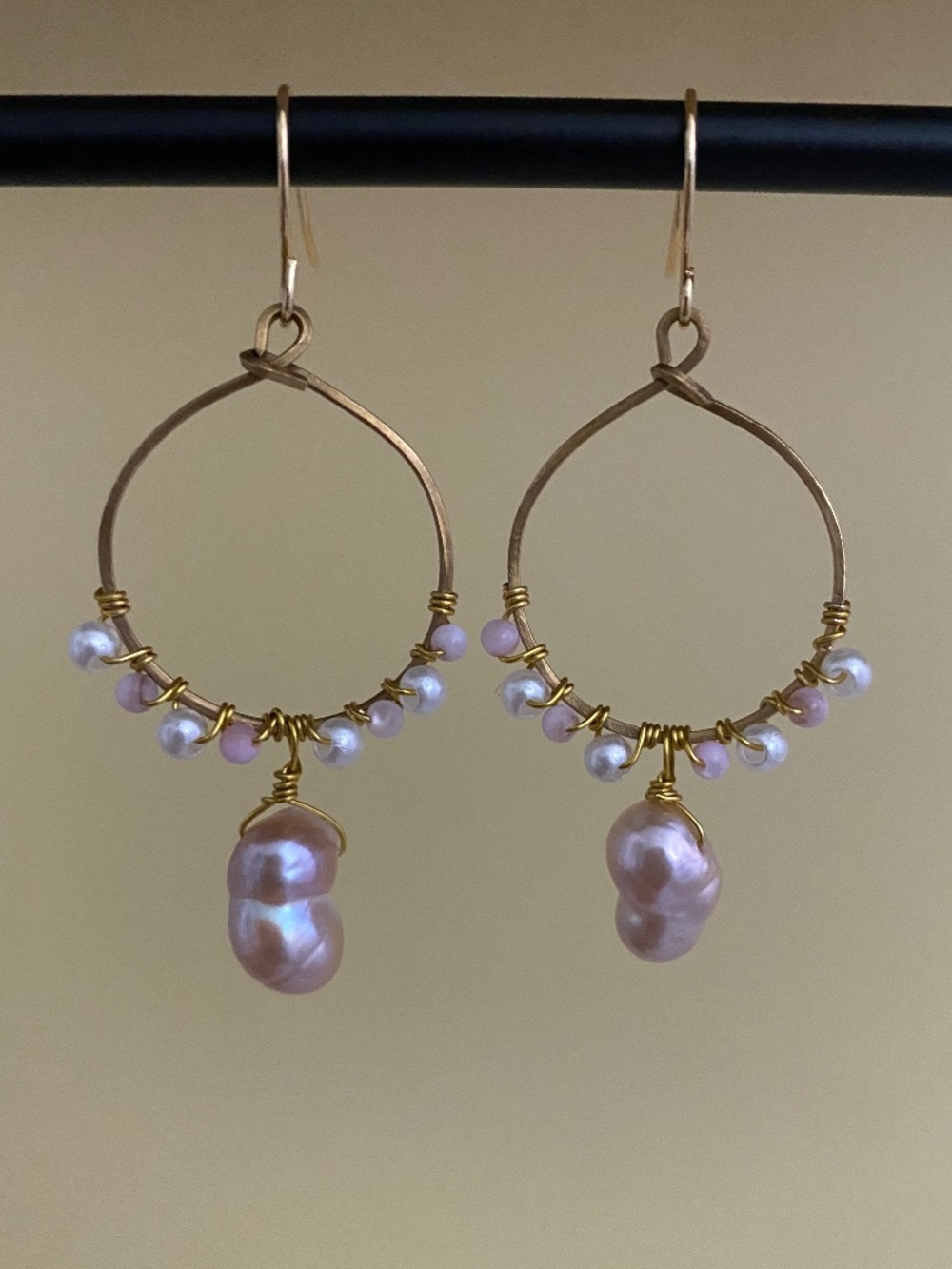 Hoop Earrings with Double Nugget Pearl with Shell Beads & Faux Pearl - Picture 2 of 3